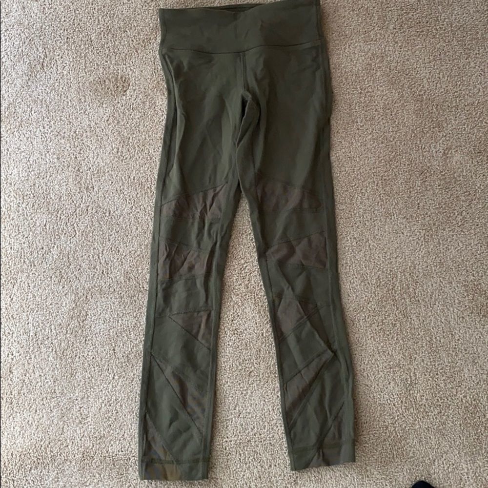 Lululemon green tech mesh legging size 2